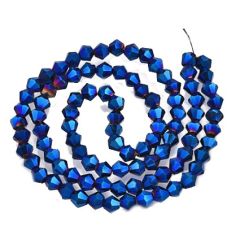Glaskraal snoer bicone donker blauw plated 4x4mm. Gemiddeld 80 kralen.