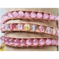 Lange wrap armband Ibiza style, roze cateye en crackle kralen, 58cm