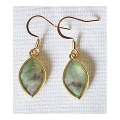 Oorbellen facetgeslepen Fluoriet zacht groene mix, rvs goldplated oorhaken