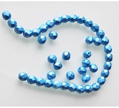 Zakje facetgeslepen kralen pastel mat metallic met parelglans skyblue 6mm, 30 stuks.