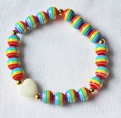 Armband gestreepte kralen met hartje, 16cm