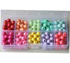 Kralendoos 8mm acryl kralen, 10 kleuren + spacerkralen