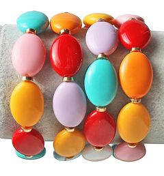 Armband grote ovalen kralen multi kleur, polsomvang 16-18cm 