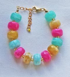 Armband grote zomerse strandkralen