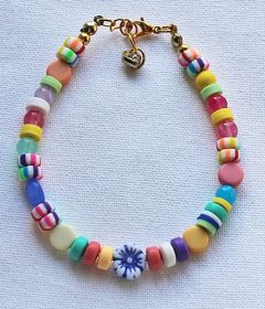 Armband Boho style veelkleurige kralen, 19cm.