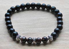 Armband matte zwarte 8mm Onyx kralen en Tijgeroog kralen, 20cm
