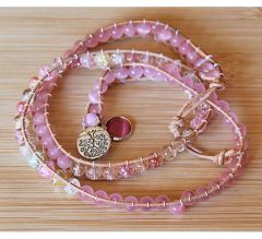 Wrap armband Boho style, 6mm roze cateye en crackle kralen, 58cm