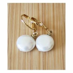 Set oorbellen met parelmoer hangers, sluitbare oorhangers