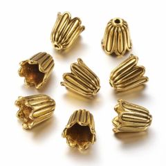 Kralenkapje metaal antieke goudkleur Bloem, 10x10mm. Per stuk.