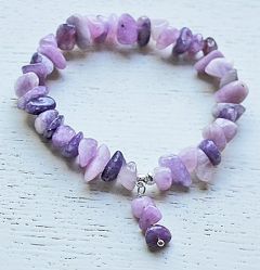 Armband splitkralen Lepidoliet, 17-18cm