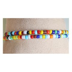 Memory wire armband helder gekleurde 3mm rocaille kraaltjes. Stapelbaar,mini