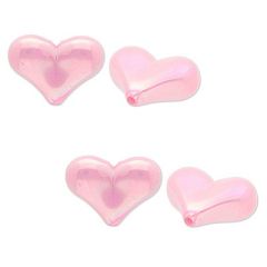 Zacht roze hartje, 15.5x21.5mm. Per stuk.