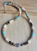 Surf ketting kokoskralen en tijgeroog kralen, 50cm
