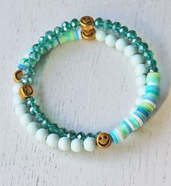 memory wire wikkel armband multi groen met smiley's