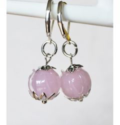 Oorbellen zacht roze 12mm glashangers