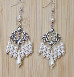 Oorbellen Boho lang met imitatie parels