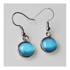 Oorbellen cat eye blauw 10mm