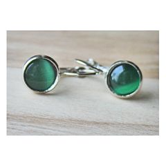 Set sluitbare oorbellen Cat eye groen 10mm.