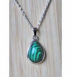 Ketting met gestreepte malachietkleurige druppelhanger