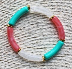 Armband acryl tubekralen transparant wit, oranje-roze en turkoois met hematietkralen. 19cm.
