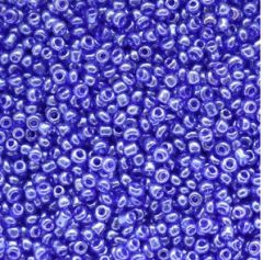 Rocailles opaque saffier blauw 12/0. Per 10 gram.