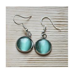 Oorbellen Cat eye zacht blauw 12mm