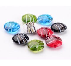 Handgemaakte plat-ronde lampwork kralen, teal-wit-goud, 20mm. Per stuk