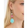 Lange oorbellen aqua groen, cerise rood en creme wit. 