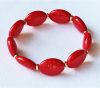 Armband grote ovalen kralen rood, 17-19m