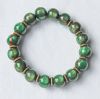 Armband 12mm resin kralen, groen gevlamd, 21cm